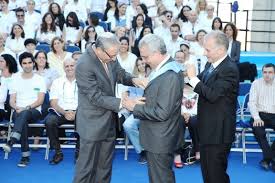He became head of the yale center for the study of globalization in 2002. Doctorado Honoris Causa De La Uhj A Ernesto Zedillo Ponce De Leon Amigos Mexicanos De La Universidad Hebrea De Jerusalem