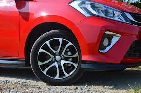 Gear 6 kelajuan pastinya memberi kelebihan berbanding yamaha dan wajib isi penuh macam radiator kereta ke? Pandu Uji Myvi 2018 Sila Curi Kereta Ini