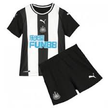 The official twitter account of newcastle united fc. Newcastle United Trikot Newcastle United Fan Artikel Newcastle United Fanshop Online Trikotsatz Fussball