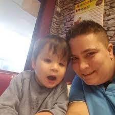 Naomi Brewster's Instagram, Twitter & Facebook