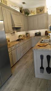Farmhouse Decor Has Become Of The Hottest Trends And It S Not Surprising Becau In 2020 Decorating Above Kitchen Cabinets Kitchen Cabinets Decor Above Kitchen Cabinets