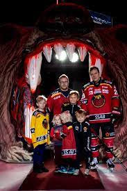 Maybe you would like to learn more about one of these? Lulea Hockey Dagens Matchvard Mazda Representeras Av Kim Facebook