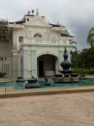 ביקרת ב‪galeri sultan azlan shah‬? Visit Galeri Sultan Azlan Shah On Your Trip To Kuala Kangsar