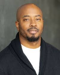 Eric Arimoto's Instagram, Twitter & Facebook