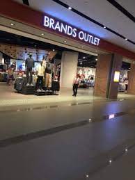 Brands outlet sells fashion apparel and accessories. Brands Outlet Melawati Mall Fashion Store In Kuala Lumpur