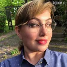 Арина шарапова родилась 30 мая 1961 года в москве. Snimok Izbavivshejsya Ot Morshin Ariny Sharapovoj Porazil Fanatov 7dnej Ru