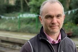 Volunteering is a great way to help others — and yourself