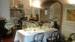 Reserva tu mesa en el restaurante antica locanda en viamichelin. Ristorante Antica Locanda San Leucio