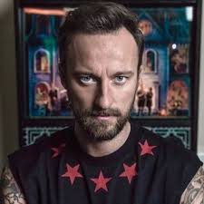 dora esposito (@DoraRibelle)