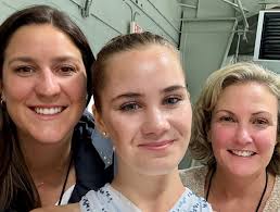 Fantastic job to the following skaters who competed at Colonial  Open🤩🎉☀️🤗⛸️ We are so proud of each and every one of you!🩵🩶 ☀️Sienna  Whitt: Excel Pre-Preliminary