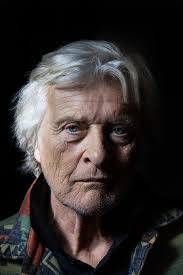 Probably the most known older man and younger girl(pedophilia movie). Rutger Hauer Rutger Hauer Film Inspiration Old Faces