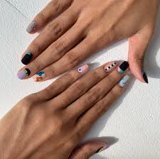 It should definitely include a uv lamp to save you from making two purchases. These Diy Gel Nail Polish Stickers Are A Total Game Changer Glamour