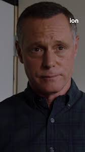 Hank Voight leaving someone #speechless, nothing new! #ChicagoPD #run #wait  #boss #cop