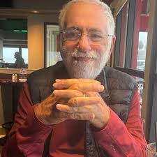 Barry Dank's Instagram, Twitter & Facebook