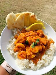 Heat oil in a dutch oven or a stockpot over medium heat. Shrimp Tikka Masala