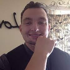 Dixon Twamley's Instagram, Twitter & Facebook