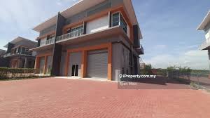 17, jalan pp 11/3, alam perdana industrial park, taman putra perdana, 47130 puchong, selangor, malaysia. Alam Perdana Industrial Park Tmn Putra Perdana Puchong Corner Lot Semi D Factory For Sale In Puchong Selangor Iproperty Com My