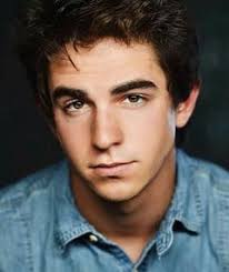 Wimpy greg heffley, now in seventh grade, thinks he has it all together. Diary Of A Wimpy Kid Rodrick Rules Cast Crew On Mubi