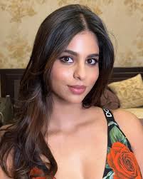 Aishwarya Keshav's Instagram, Twitter & Facebook