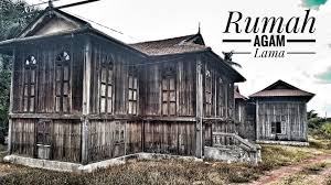 Warna kuning memberi kesan romantis dan teduh. Rumah Kayu The Interesting Historical Facts Of Malaysia Facebook