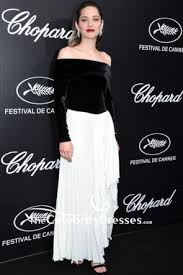 Gentleman boners is a true gentleman's club. Robes Marion Cotillard Tenues De Tapis Rouges Marion Cotillard Thecelebritydresses