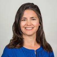 Sara Knab's Instagram, Twitter & Facebook