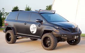 Toyota Builds An All Terrain Minivan Just Because It Can Toyota 4x4 And Vehicle