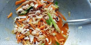 Bihun merupakan bahan yang seringkali digunakan dalam beberapa olahan seperti soto ayam atau laksa. Cara Untuk Membuat Bihun Goreng Tomyam Yang Padu Dan Menyelerakan My Resepi