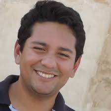 Cesar ARÉVALO-HERNÁNDEZ