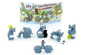 Die bezeichnung ottifant ist ein kofferwort aus dem verniedlichten vornamen des komikers otto → otti und der animalischen anlehnung der figuren, elefanten. Figuren Aus Der Ottifant Ist Ein Vom Deutschen Komiker Otto Waalkes Erdachter Im Comic Stil Gezeichneter Elefant U Ei Online Shop Auf Eierlei De Der Umfangreiche Shop U Eier