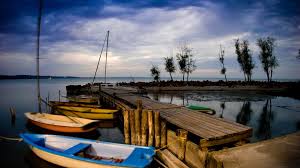 Main attractions, hotels, fishing, transport. Lake Balaton Under Threat Elsewhere In Emerging Europe