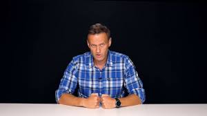 Im fall des mutmaßlich vergifteten kremlkritikers alexej nawalnyj haben russische ermittler von deutschland auskunft über medizinische erkenntnisse eingefordert. Alexej Navalnyj V Bezvedomi Jeho Mluvci Tvrdi Ze Byl Otraven G Cz