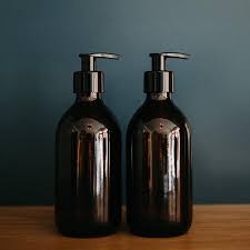 Refillable plastic designer shampoo and conditioner shower bottles to organize and enhance your daily morning routine. Glass Shampoo And Conditioner Bottles Reusable Shampoo Bottles Uk