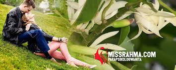 Dari mawar hingga kembang sepatu, yuk simak manfaat sejumlah bunga dalam merawat kecantikan, seperti dilansir dari laman times of india pada sabtu, 2 mei 2020 Mantra Pengasihan Kembang Kantil Dan Cara Prakteknya Tanpa Puasa