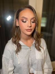 Any makeup artist in Augusta ? My sis needs her face beat and lashes for  her bday February 6th 2025….. Tap in Queens/Kings
