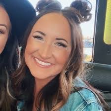 Brittany Boggs's Instagram, Twitter & Facebook