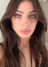 Candela Gallo - Free pics, galleries & more at Babepedia