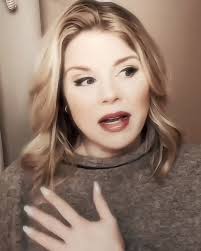 Death Becomes Her Lauliegh