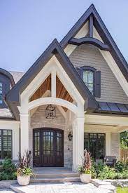 View post for exterior gray paint. Adorable 20 Best 2019 Exterior House Trends Ideas Https Coachdecor Com 20 Best 2019 Exterior Ho Brick Exterior House Modern Farmhouse Exterior House Exterior