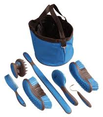 Include brushes that can comfortably smooth out a cat or dog's fur while removing excess hairs that are being shed. Royal Pet Grooming Brooklyn The Y Guide