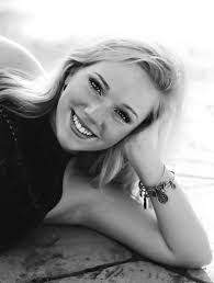 Emma Covington's Instagram, Twitter & Facebook