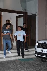 Salman Khan At Arbaaz Khan S Party For The New House At Bandra On 23rd June 2019 Salman Khan Bollywood Photos Like many other celebrities in the industry, salman khan is the latest to don the producer's hat. hamara photos