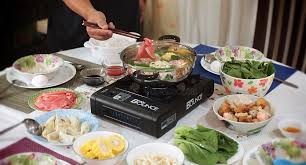 Hot Pot Steamboat Lunch At Home Is A Lot Of Fun Casa Veneracion Hot Pot Food Recipes