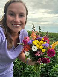 Dreaming of spring with floral colors