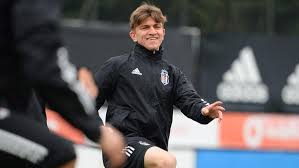 Rıdvan yılmaz statistics and career statistics, live sofascore ratings, heatmap and goal video highlights may be available on sofascore for some of rıdvan yılmaz and beşiktaş matches. Milli Takim Kadrosu Aciklandiktan Sonra Besiktas Tan Ridvan Yilmaz Paylasimi Spor Haberi