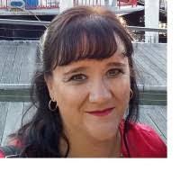 Ursula Walters's Instagram, Twitter & Facebook