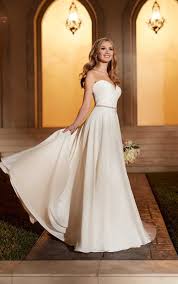 Lan ting bride® — individuelle designer hochzeitskleider & brautroben. Atemberaubendes Brautkleid Stella York Wedding Dresses
