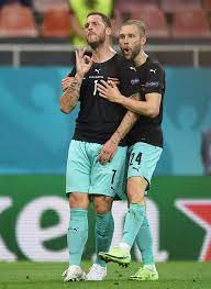 Auslöser war der torjubel von marko arnautovic. Marko Arnautovic Und Sein Jubel Nach Osterreichs Sieg Uber Nordmazedonien Jetzt Entschuldigt Er Sich