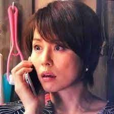 米倉涼子の顔が怖い 目が怖い 目を見開きすぎ 目力と目のくぼみが凄い 芸能人整形劣化 com 米倉 涼子 涼子 顔