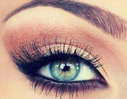 Alibaba.com offers 1,320 blue eyes brown hair products. The 3 Best Makeup Ideas For Blue Eyes And Dark Hair Youqueen